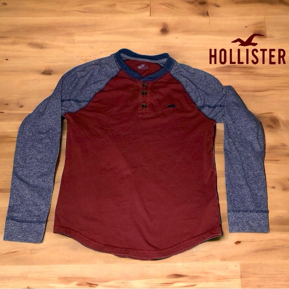 HOLLISTER Men’s long sleeve shirt- X-Small